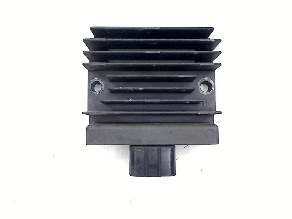 SPANNINGSREGELAAR Kawasaki (SH868AA), Dhr. S. di Majo, Gebruikt, Info@cama-motorparts.nl, P.J. Troelstraweg 8 8
3144 CX  MAASSLUIS, NL