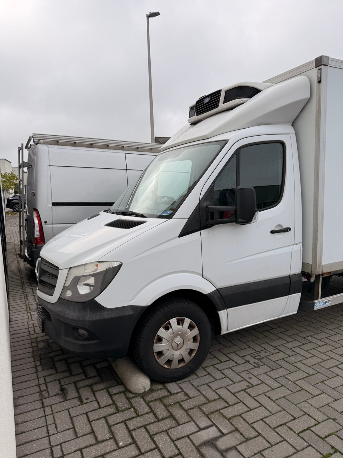 Diepvriezer of koelwagen Mercedes-Benz sprinter