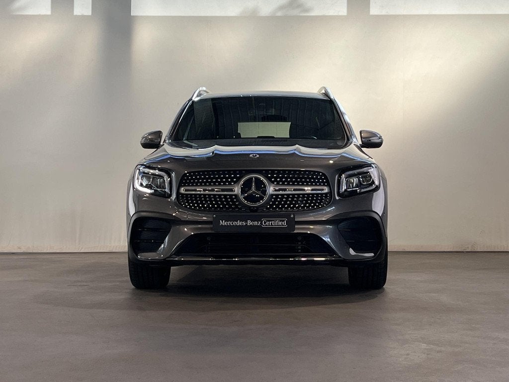 Mercedes-Benz GLB-Klasse 180 AMG Line | 7 Zitplaatsen | Navi, Auto's, Stof, Gebruikt, 4 cilinders, 136 pk