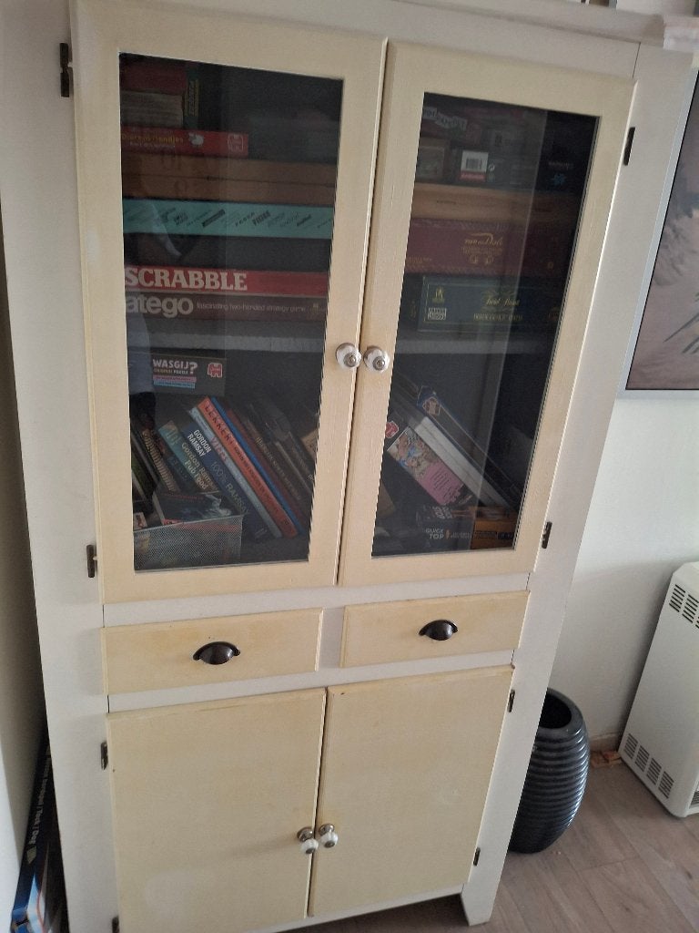 buffet / vitrine kast, 25 à 50 cm, Avec tablette(s), Enlèvement, Utilisé