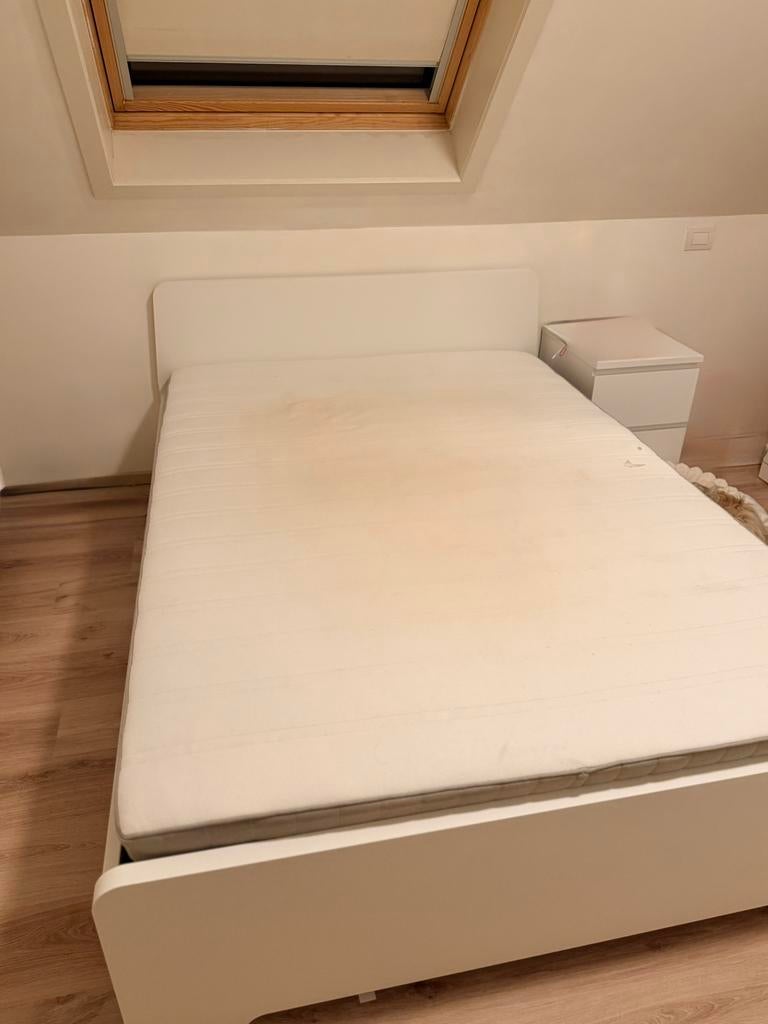 Tweepersoonsbed + Gratis Matras, Huis en Inrichting, Slaapkamer | Bedden, Ophalen, Zo goed als nieuw