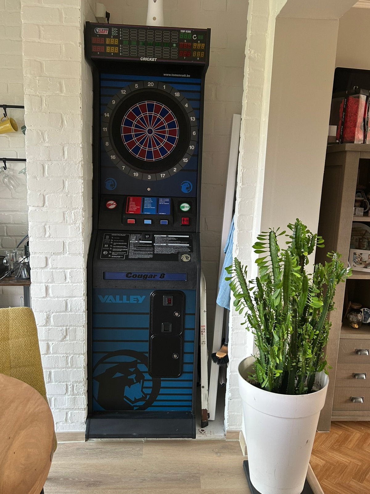 Elektronische darts, Ophalen, Zo goed als nieuw