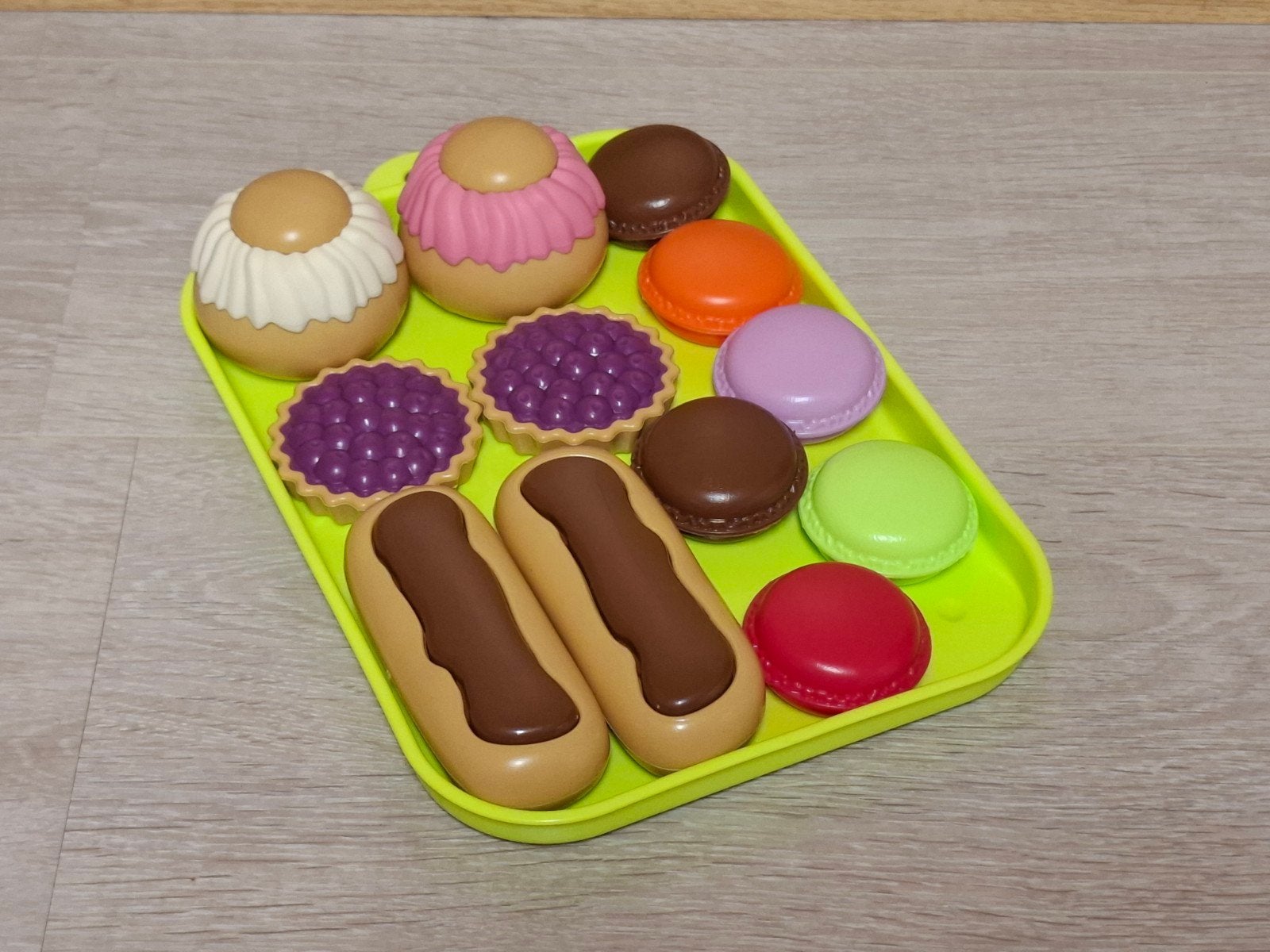 Gebakjesset Ecoiffier, Ophalen of Verzenden, Zo goed als nieuw, Kunststof, Speelkeuken-accessoire