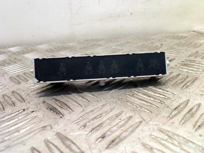 Affichage intérieur d'un Peugeot 207, -, 3 mois de garantie, Utilisé, -