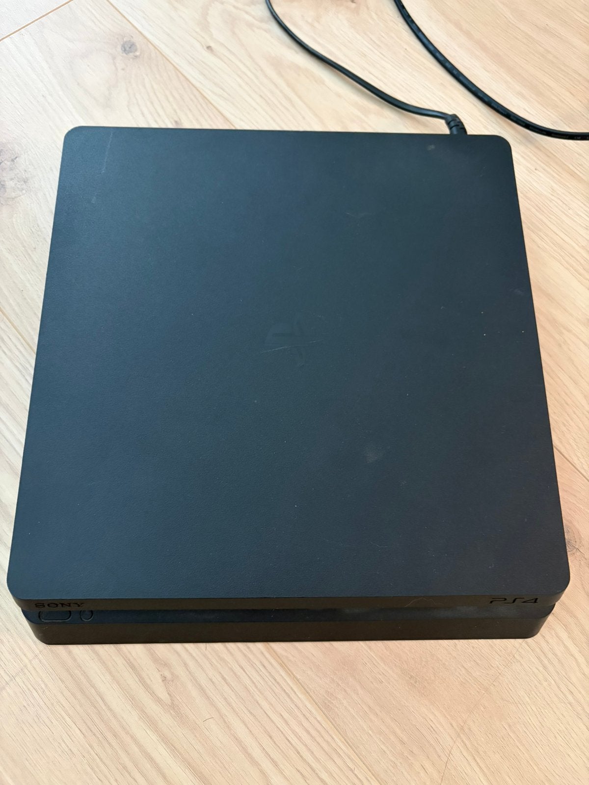 PlayStation PS4 slim 1TB, Consoles de jeu & Jeux vidéo, Consoles de jeu | Sony PlayStation 4, Avec 1 manette, Enlèvement, Utilisé