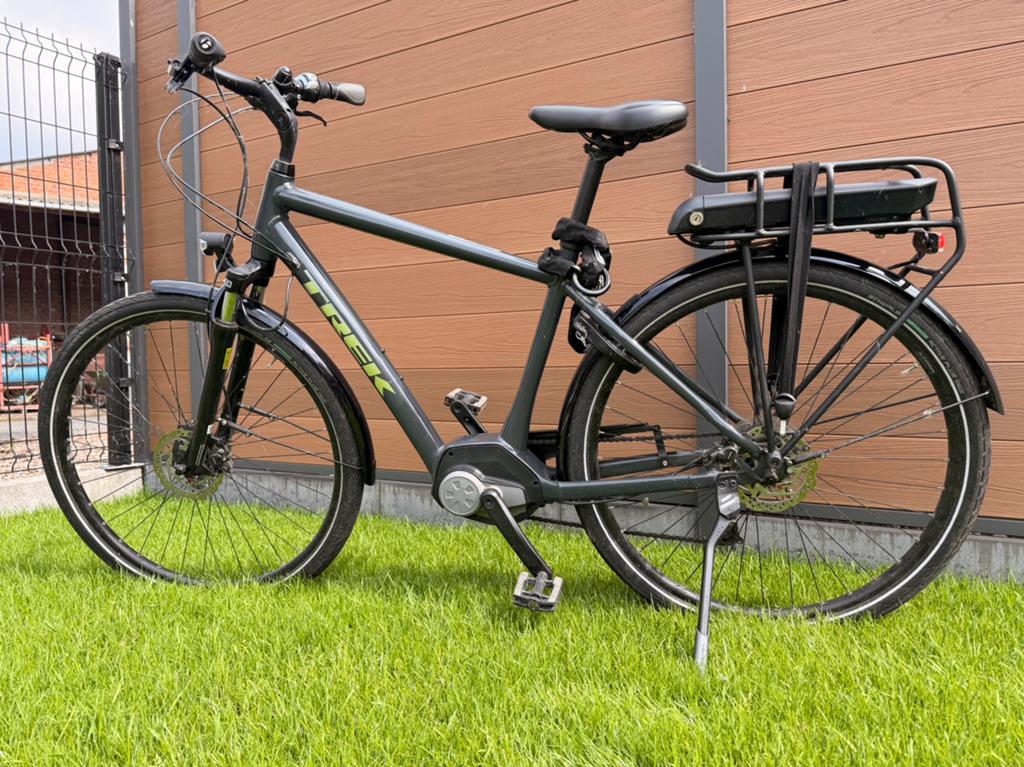 Trek Verve e-bike - weinig gebruikt- inclusief sloten, Fietsen en Brommers, Ophalen, Zo goed als nieuw