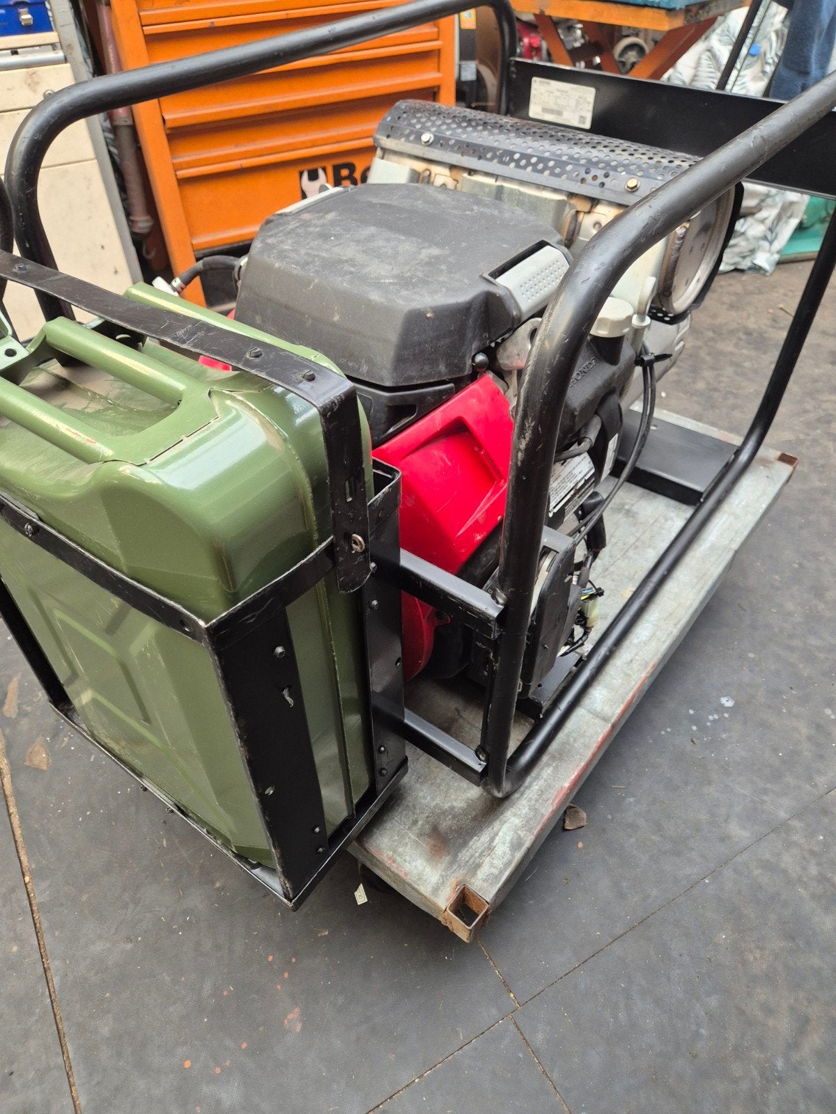 Europower EP10000E H/MA generator met 19 pk Honda motor, Enlèvement, Comme neuf, Moteur à essence, 1800 tpm ou plus