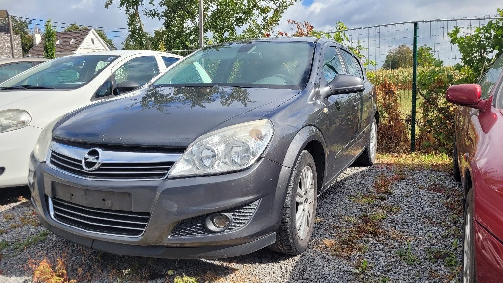 opel astra 1.7cdti AIRCO PDC OHBOEK 2010, Auto's, Opel, Voorwielaandrijving, 4 cilinders, Leder en Stof, Bedrijf