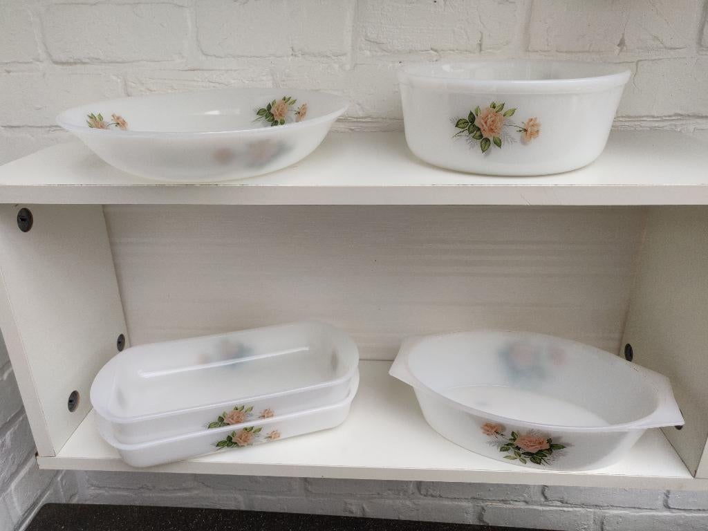 Set Arcopal Roze Roos, Huis en Inrichting, Keuken | Servies, Gebruikt, Ophalen