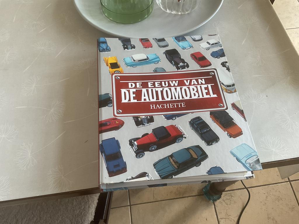 Oldtimerboeken 3 stuks, Hobby en Vrije tijd, Modelbouw | Auto's en Voertuigen, Ophalen