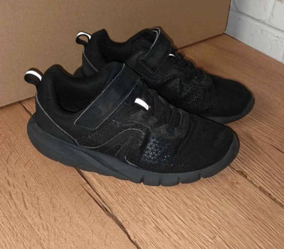Basket noir enfant decathlon pointure 35 newfeel, Enlèvement