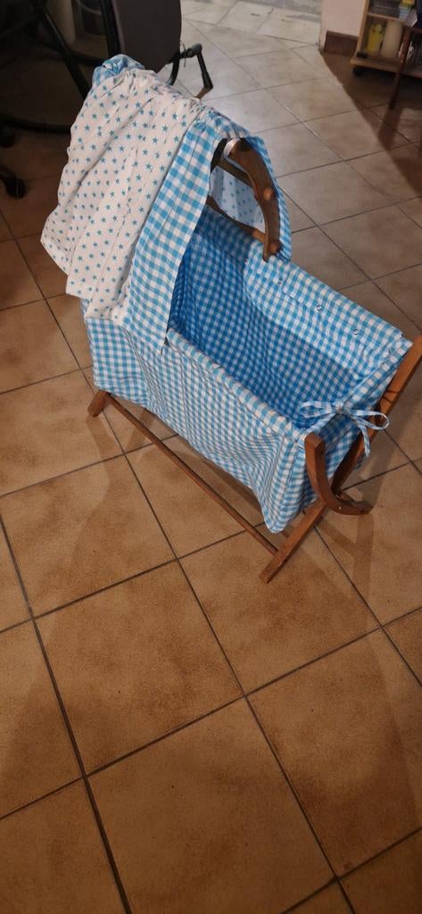 Kleine babywieg, Ophalen