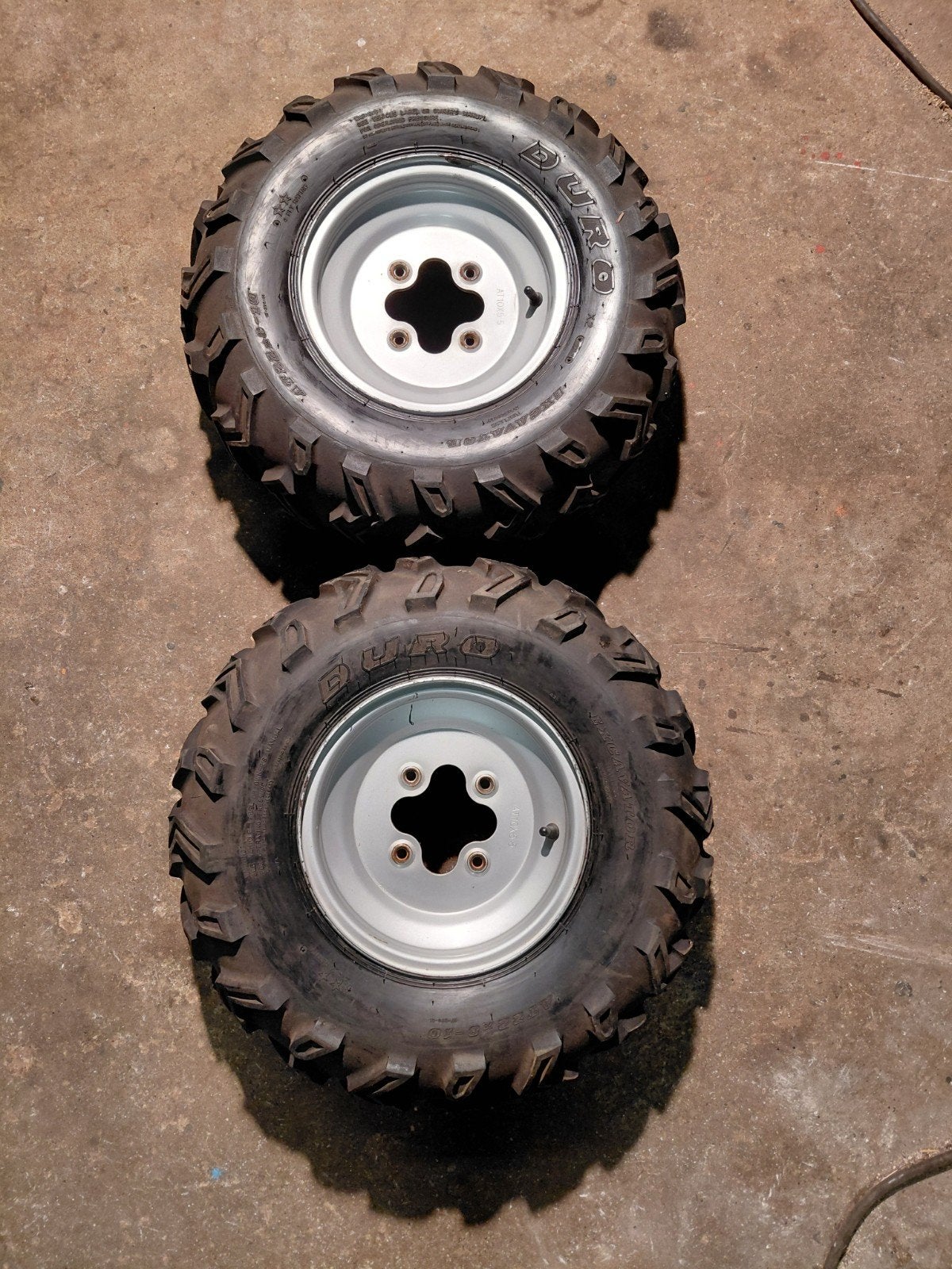 pneus de quad, Enlèvement ou Envoi, Utilisé