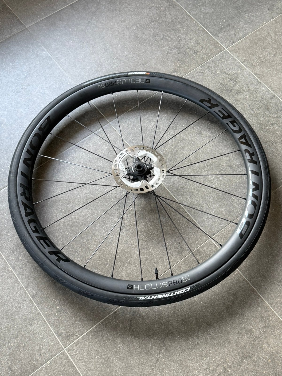 Bontrager Aeolus Pro 3V Carbon wielset – Disc Carbon, Fietsen en Brommers, Zo goed als nieuw, Racefiets, Carbon, Ophalen