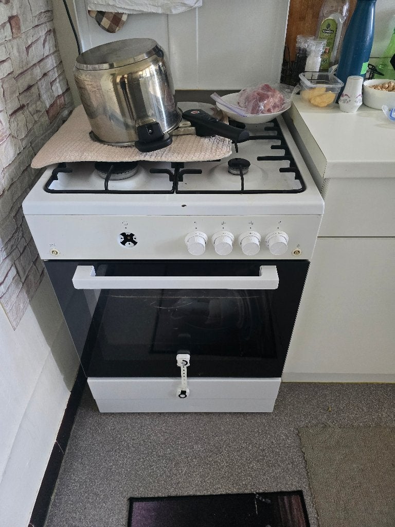 Fornuis gratis, Elektronische apparatuur, Fornuizen, Ophalen, Gebruikt, Hete lucht, 60 cm of meer
