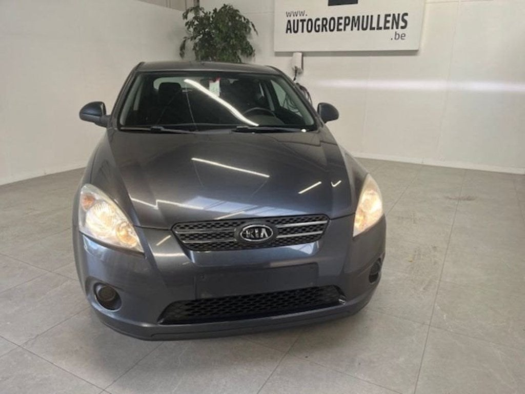Kia Pro Ceed ISG EX, Autos, Argent ou Gris, Achat, Entreprise, Boîte manuelle