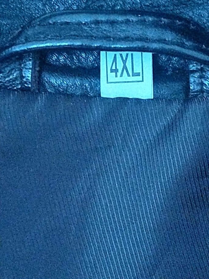 VESTE MOTARD NEUVE  TROPS GRANDE, Femmes, Harley Davidson, Manteau | cuir, Enlèvement