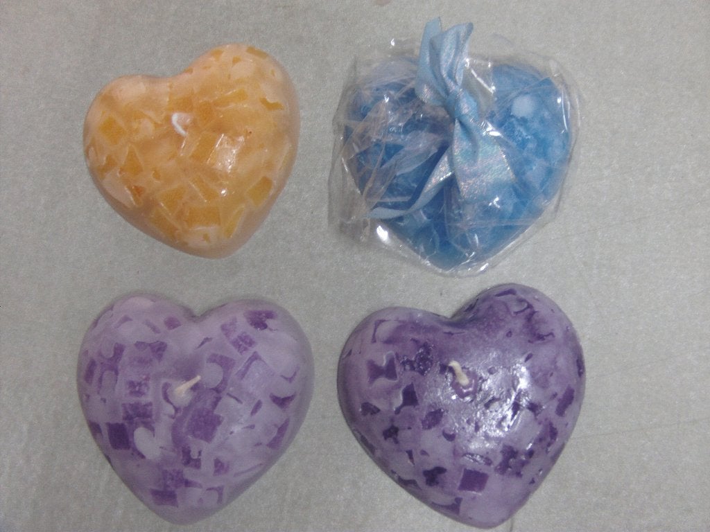 lot 4 kaarsen harten paars blauw geel valentijn mama meisje, Ophalen of Verzenden, Nieuw, Blauw