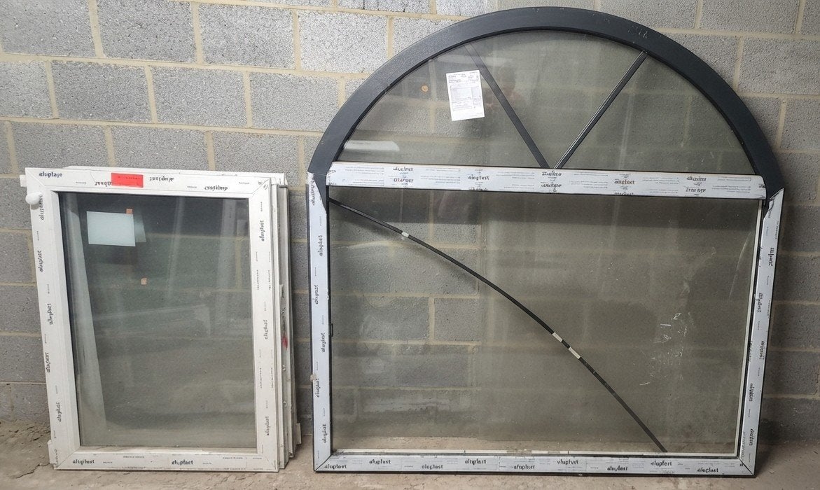 Fenêtre cintrée PVC Aluplast IDEAL 4000 neuve - 167x170 cm, Enlèvement, Double vitrage