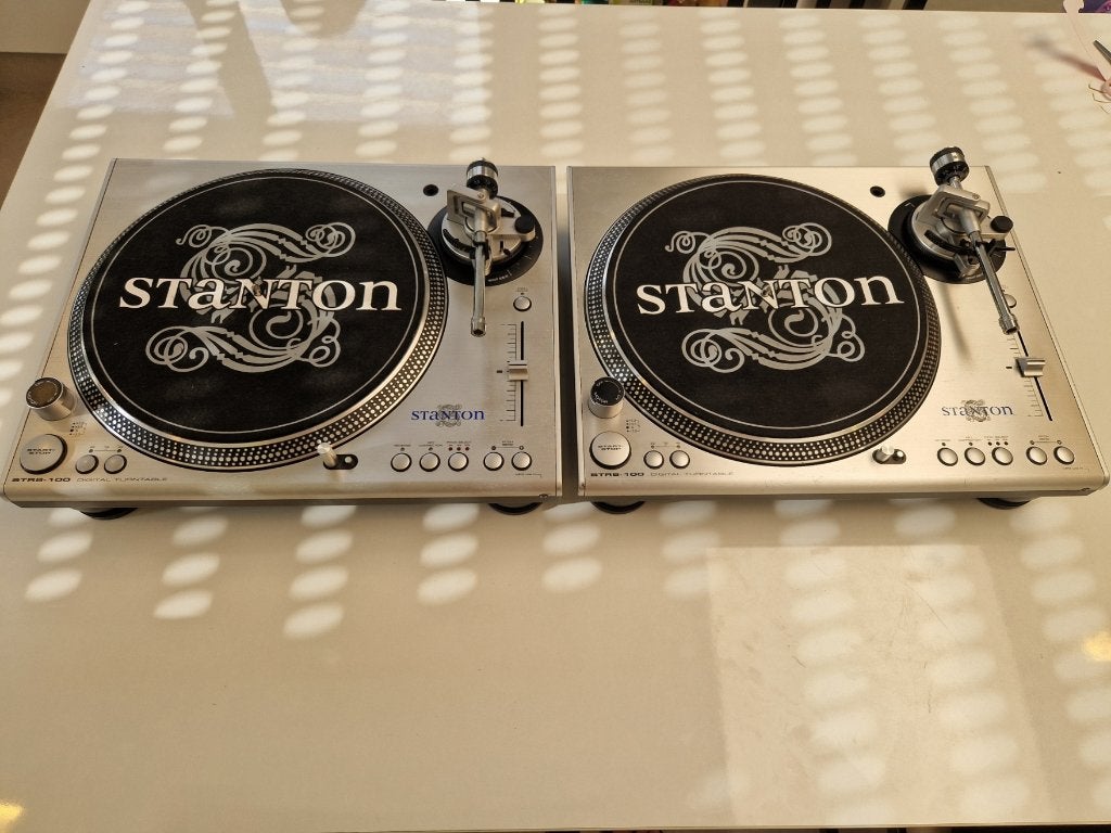Stanton STR8-100 direct-drive DJ-platenspelers incl. koffers, Muziek en Instrumenten, Ophalen, Gebruikt, Draaitafel, Overige merken