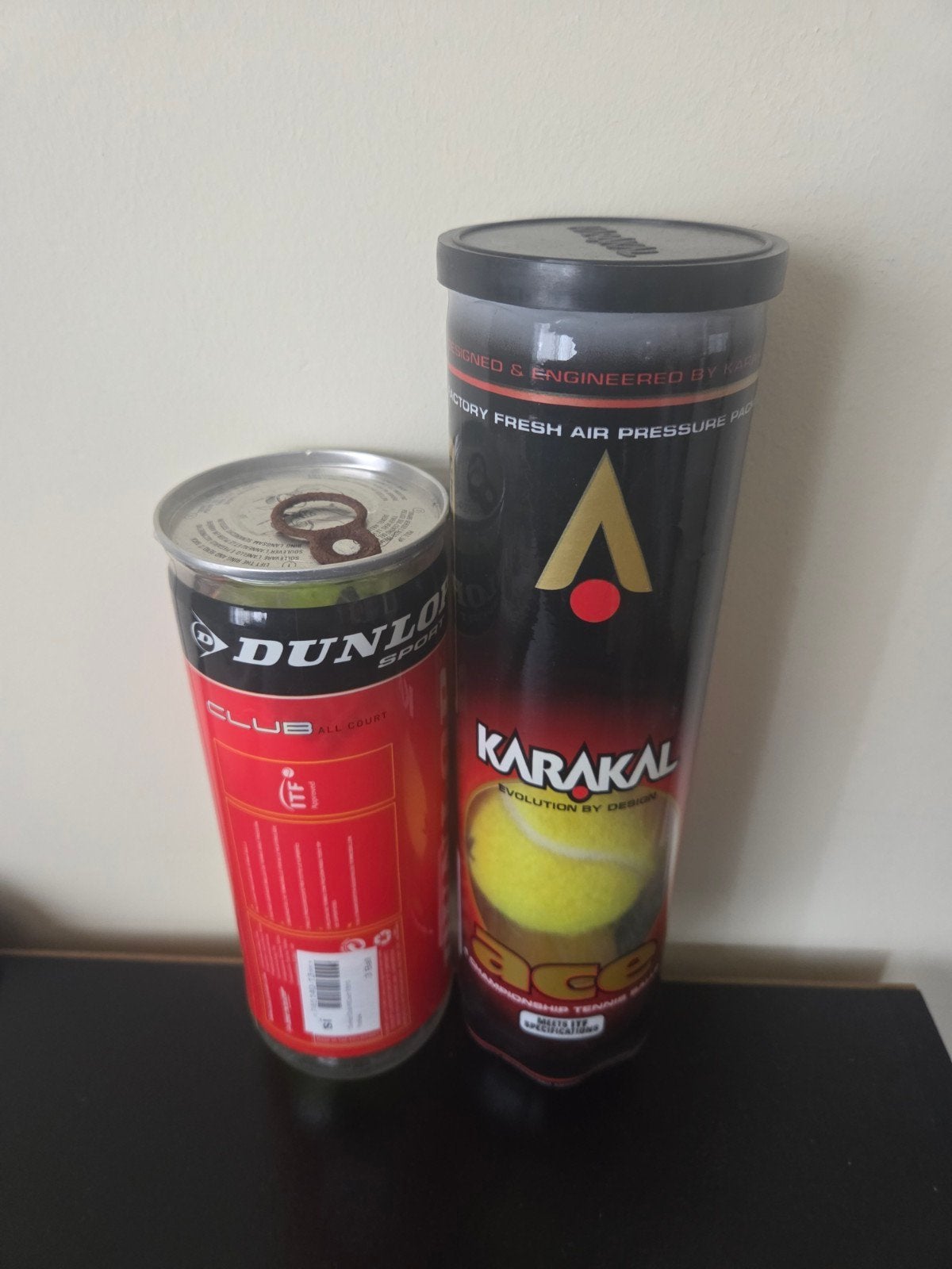 tennisballen, Sport en Fitness, Tennis, Ophalen, Zo goed als nieuw, Ballen, Dunlop