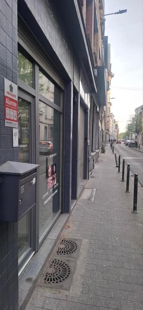 Bureau commerce à louer, Articles professionnels, Bureau