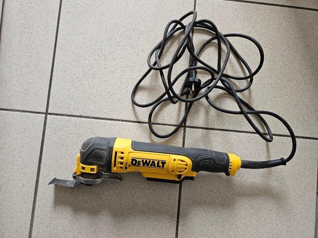 Outil multifonctions Dewalt, état neuf, utilisé une fois, Enlèvement ou Envoi, Comme neuf, Outil multifonction, DeWalt
