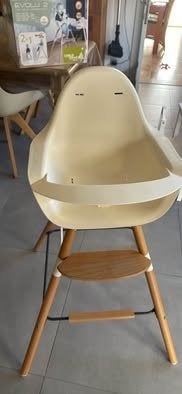Eetstoel Childhome Evolu, Kinderen en Baby's, Kinderstoelen, Ophalen, Gebruikt, Meegroeistoel, Gordel(s)