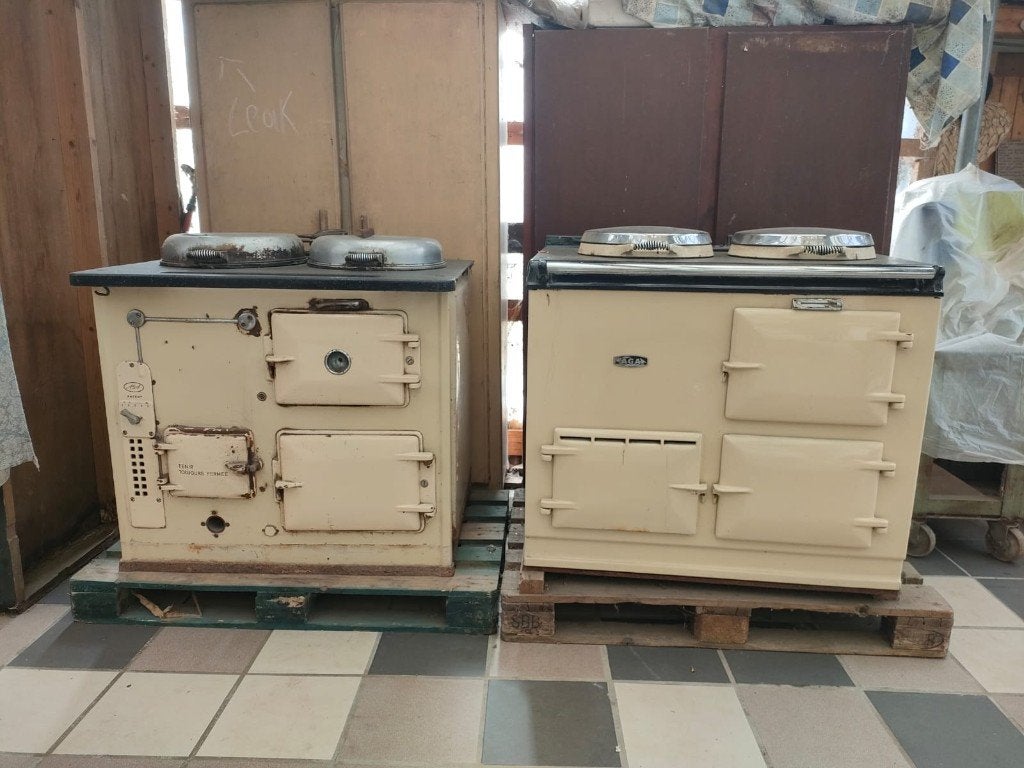 AGA fornuis op kolen, Elektronische apparatuur, Ophalen, Gebruikt, 60 cm of meer, 3 kookzones of minder