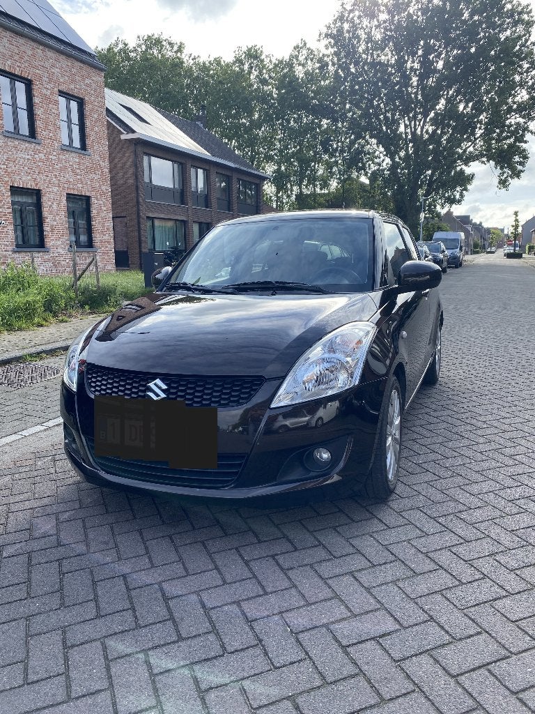 Suzuki swift, Autos, Achat, Entretenue par le concessionnaire, 5 portes, 5 places