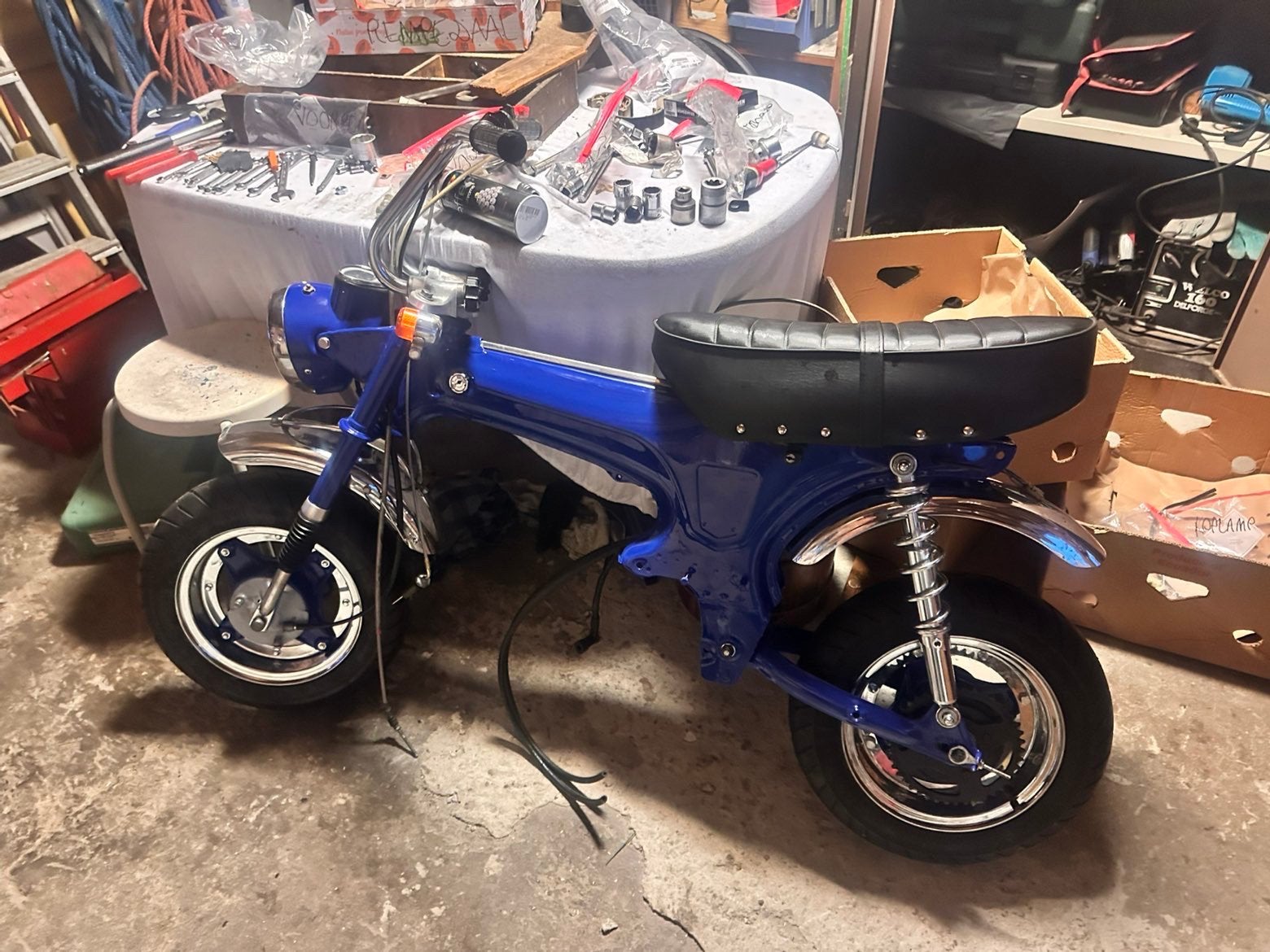 Honda DAX ST50 Belgisch, Fietsen en Brommers, Ophalen