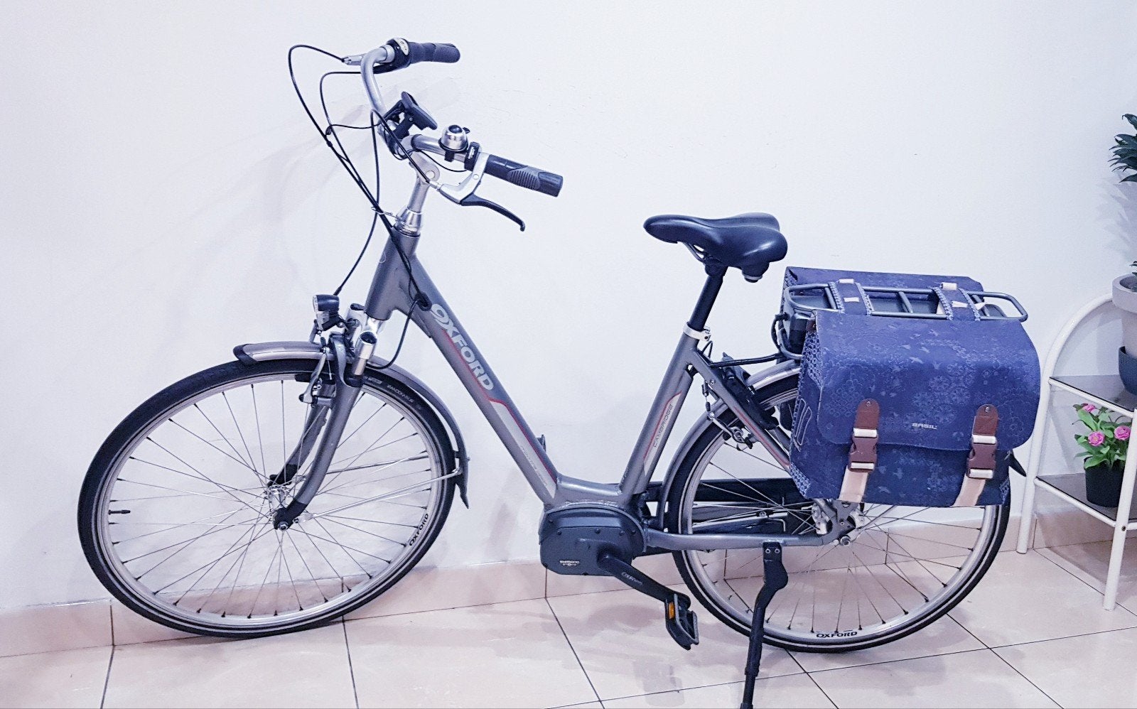 Electrische fiets middenmotor met zeer goede batterij, Fietsen en Brommers, Elektrische fietsen, Ophalen
