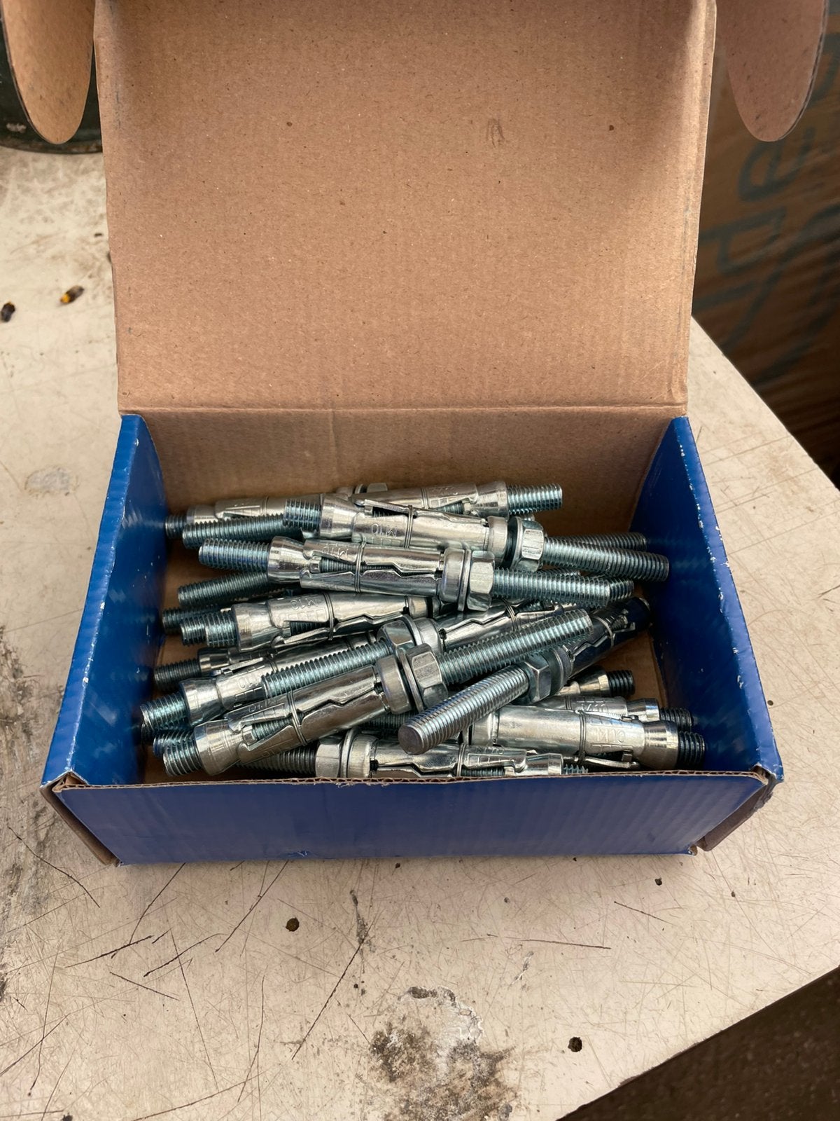 Ankers nieuw, Doe-het-zelf en Bouw, Ophalen, Nieuw