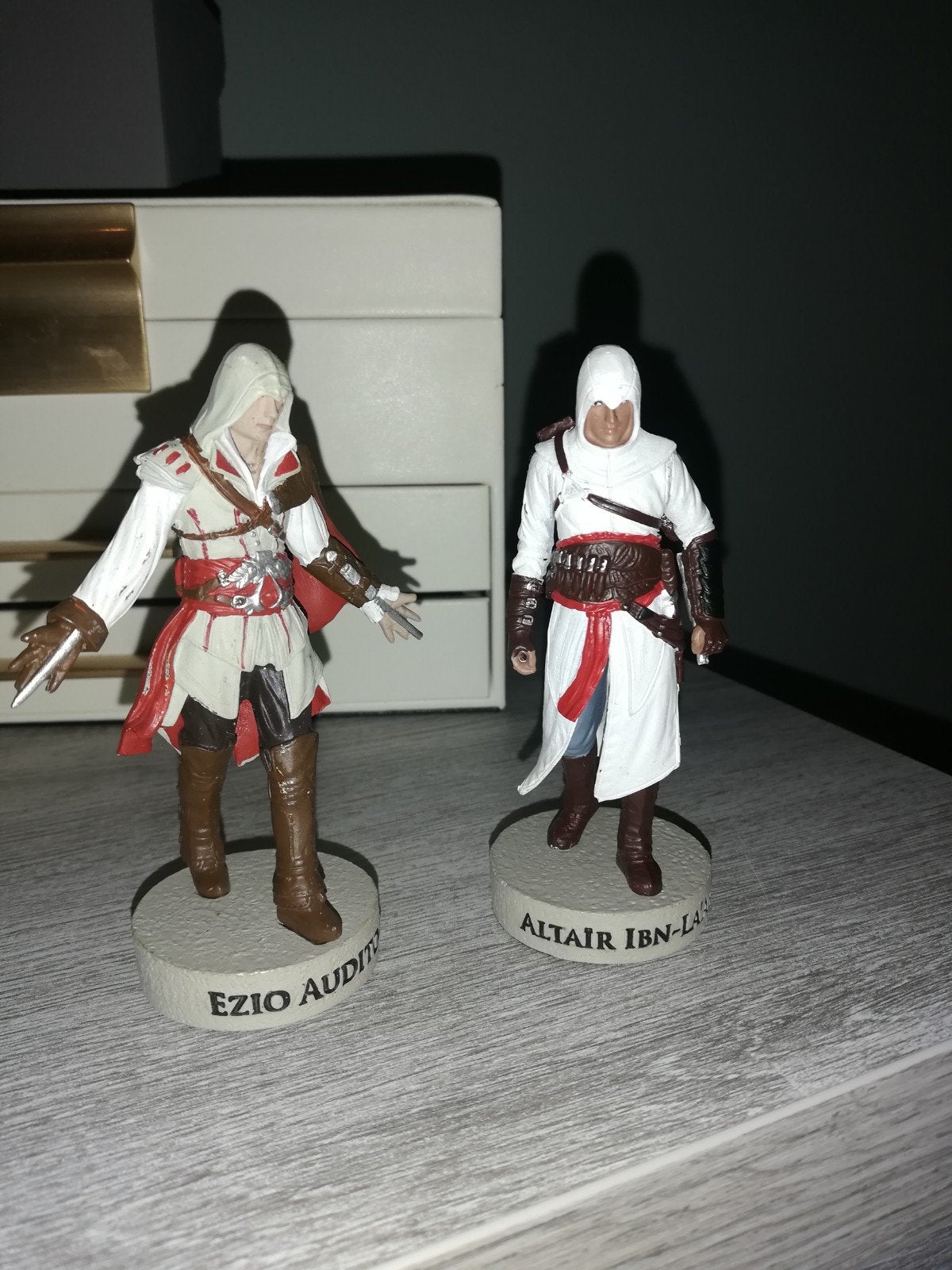 Figurines assassin s creed, Collections, Lord of the Rings