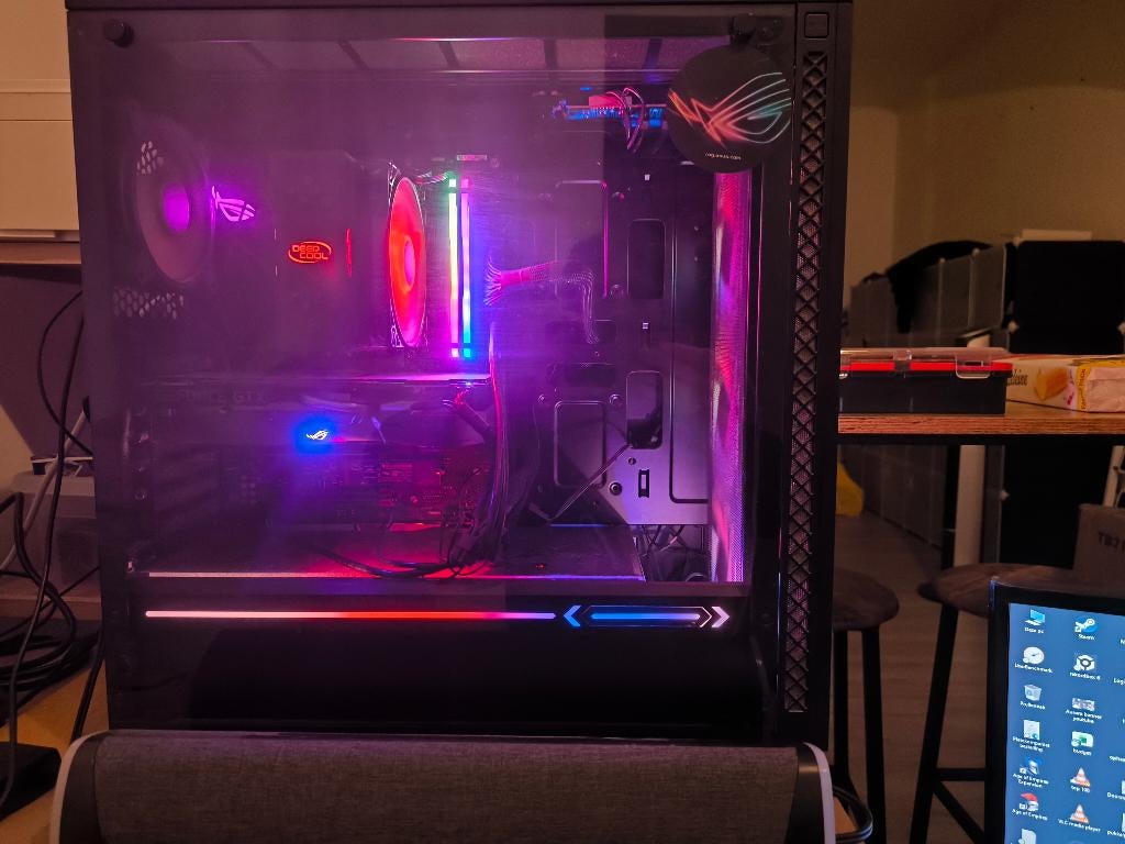 pc kast inclusief scherm, Informatique & Logiciels, HDD, Avec carte vidéo, AMD Ryzen 5, Utilisé