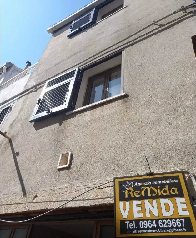 Klein huis in Calabrië, Dorp, Woonhuis, Italië, 50 m²