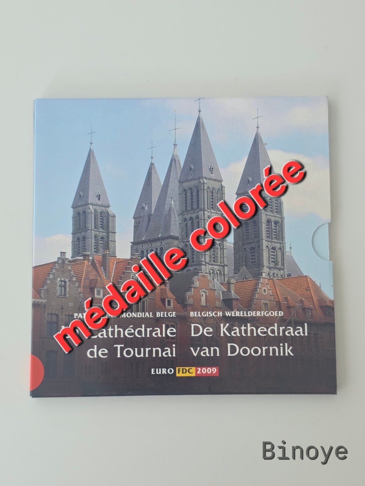 Belgique Série FDC 2009 cathedrale tournais -médaille coloré, Timbres & Monnaies, Enlèvement ou Envoi, Belgique, Série