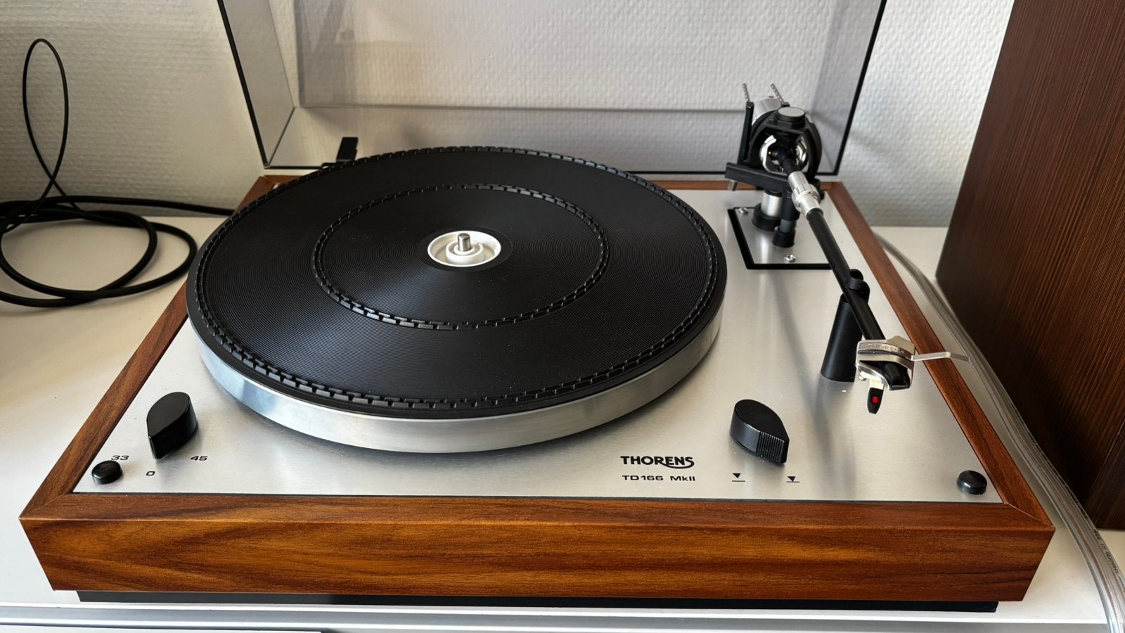 Thorens TD 166 MK2, Ophalen, Zo goed als nieuw, Draaitafel, Overige merken