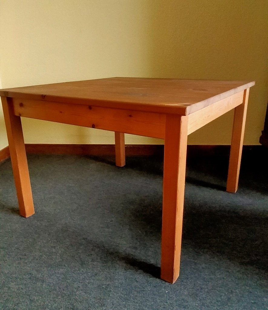 IKEA houten salontafel – 71 x 71 cm – H50 cm, Huis en Inrichting, Ophalen, Vierkant