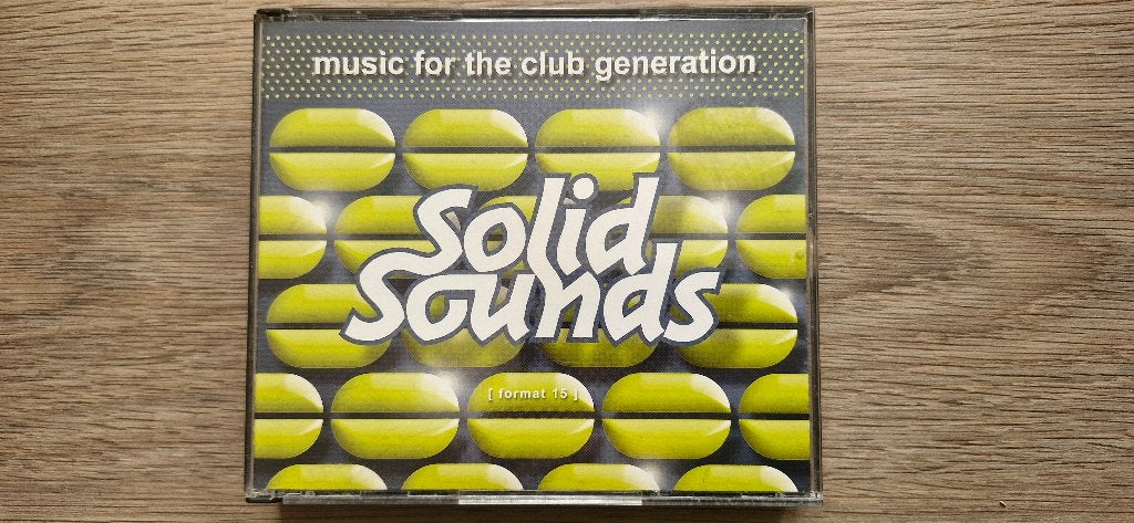 Solid Sounds vol 15, Cd's en Dvd's, Cd's | Dance en House, Ophalen of Verzenden, Zo goed als nieuw, Techno, Verzamelalbum