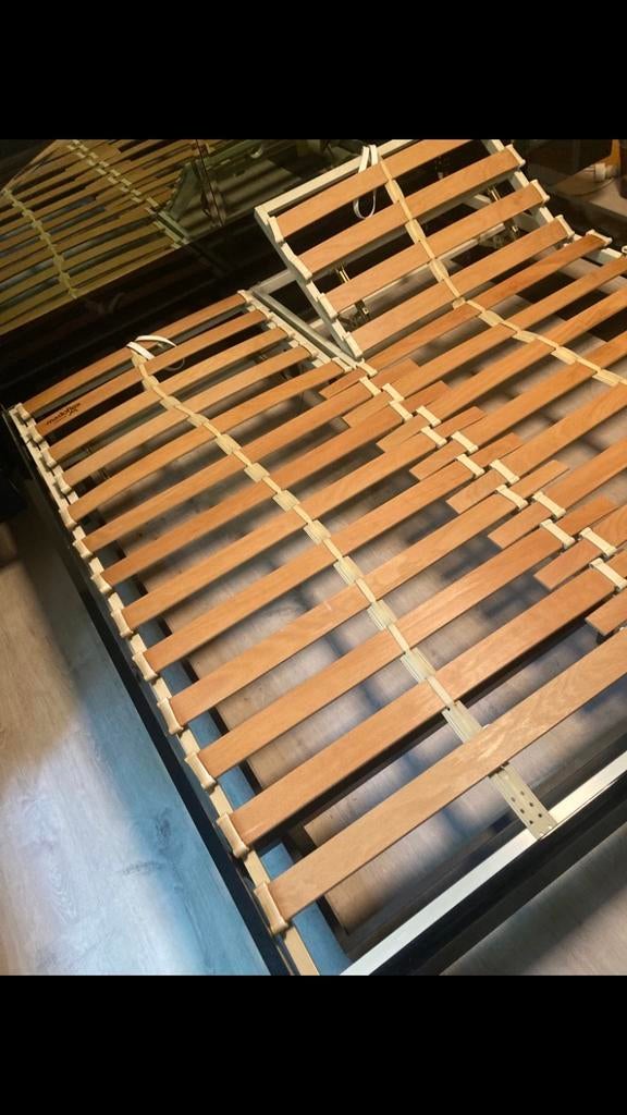 Sommier a tetes  reglables 1m80/2m, Maison & Meubles, Brun, Enlèvement, Utilisé, 180 cm