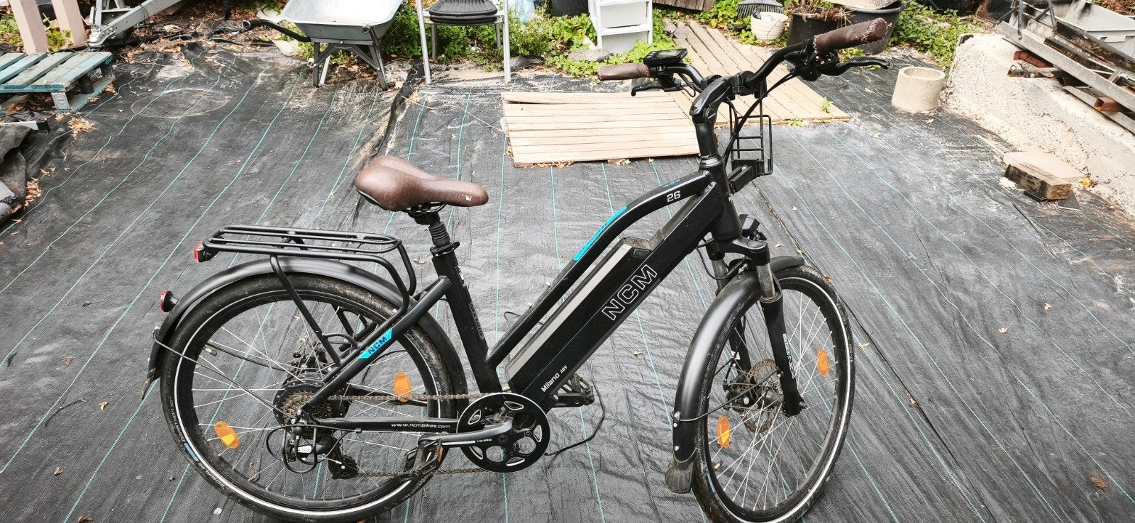 Vélo électrique NCM Milano (26") – en très  bon état– 233 km, Enlèvement, Comme neuf, Autres marques