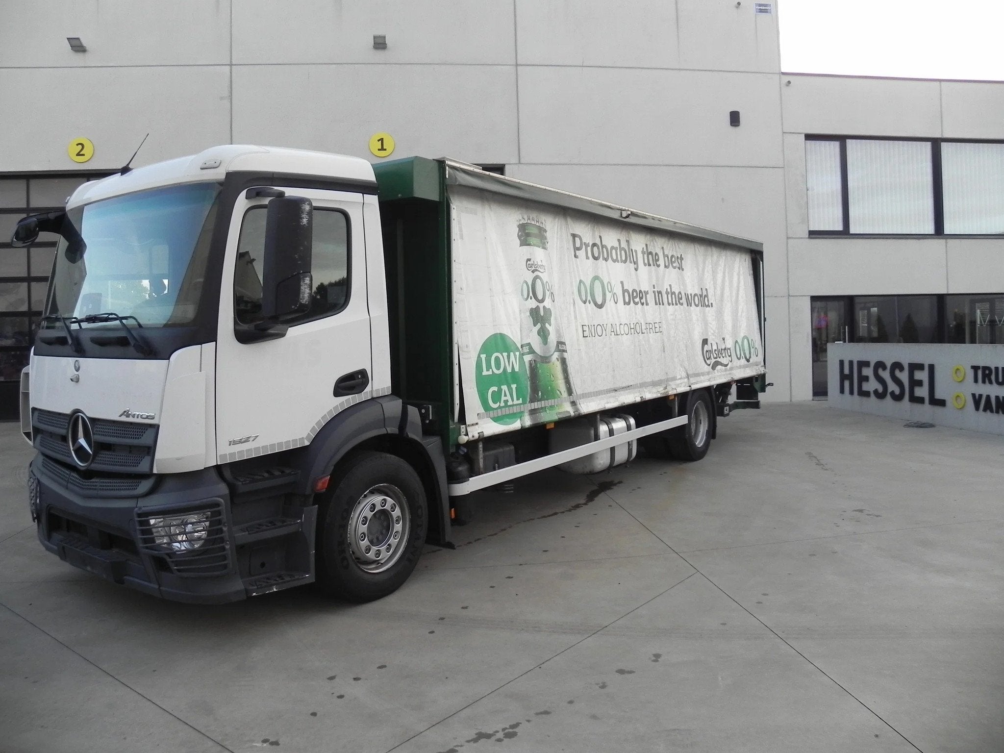 Mercedes-Benz drankenwagen met 2,5 ton laadklep (bj 2019), Auto's, Automaat, Centrale vergrendeling, Euro 6, Mercedes-Benz