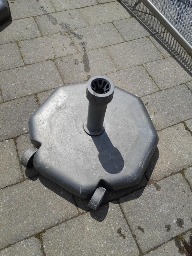 Parasolvoet 50 kg met wieltjes, Ophalen, Gebruikt, Minder dan 1 meter, Parasolvoet