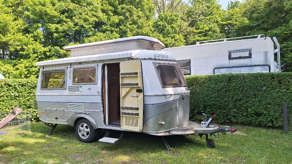 Caravan Eriba Triton GT430 - laag model, Caravans en Kamperen, Caravans, Omvormbare zithoek, Luifel, Particulier, Eriba