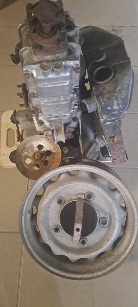 Citroen traction, Auto-onderdelen, Ophalen