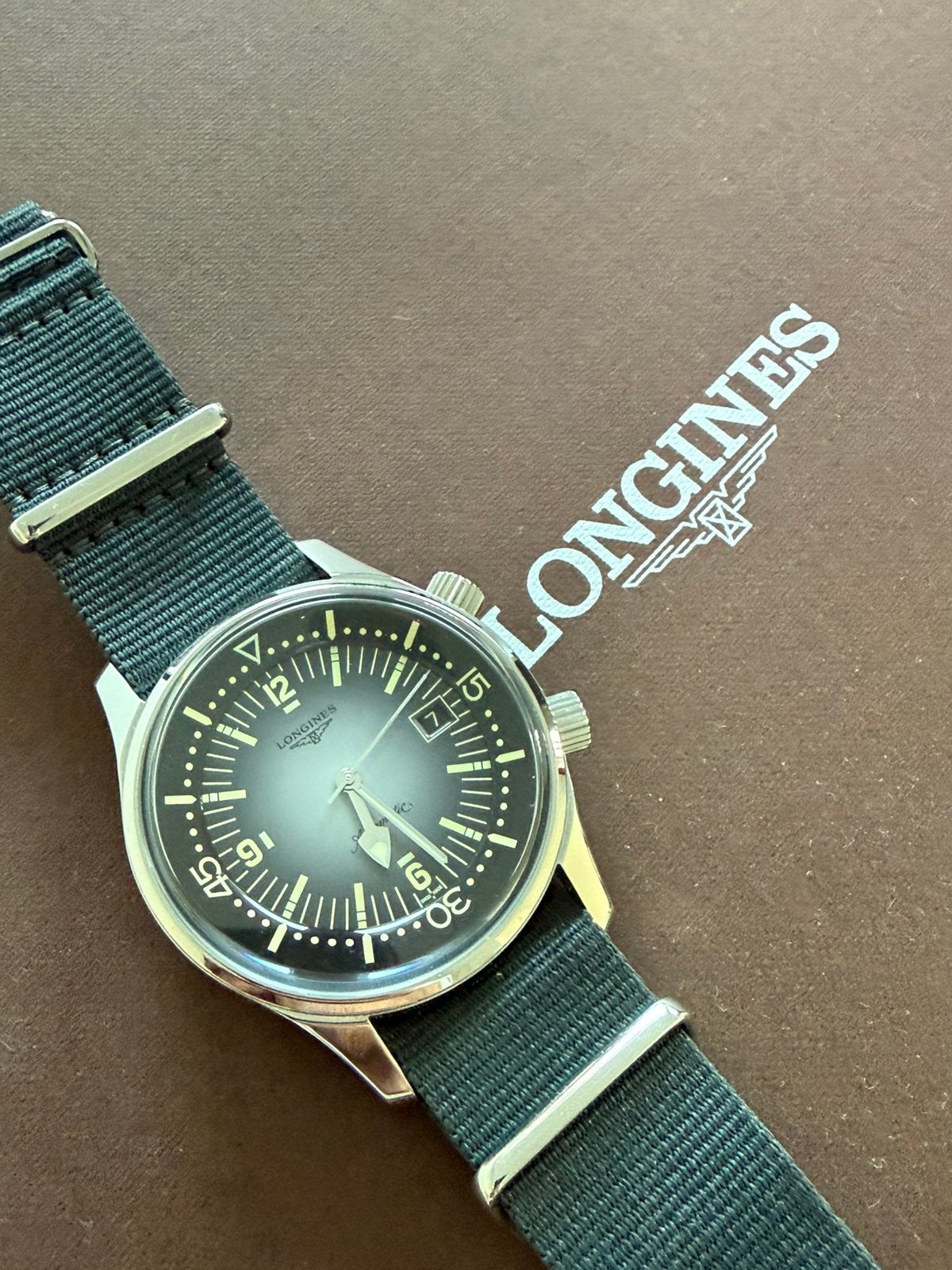 Longines Legend Diver 42mm - cadran gris, Montre-bracelet, Autres marques, Enlèvement ou Envoi, Cuir
