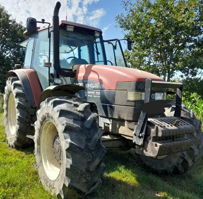 New Holland m 135, Articles professionnels, Agriculture | Tracteurs, Enlèvement, New Holland