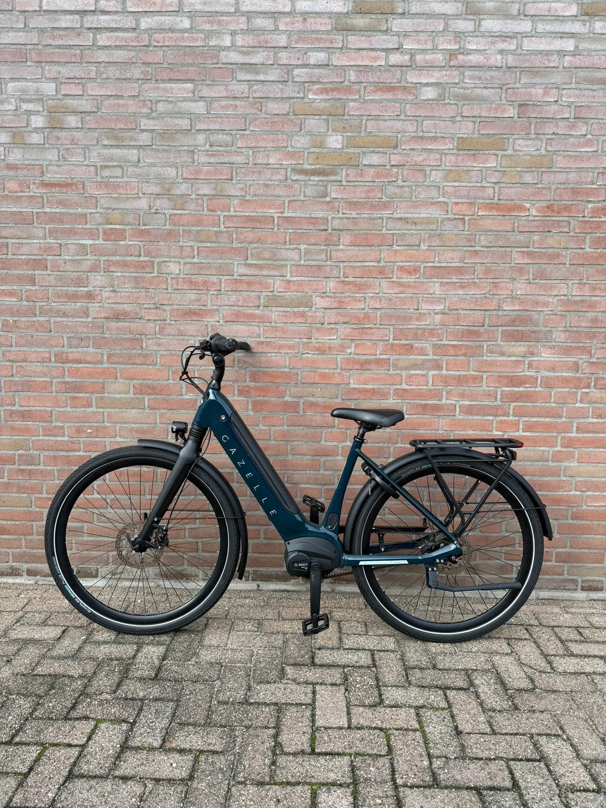 Gazelle Ultimate C8+ HMB elektrische fiets Bosch, Ophalen, Zo goed als nieuw, 47 tot 51 cm, 50 km per accu of meer
