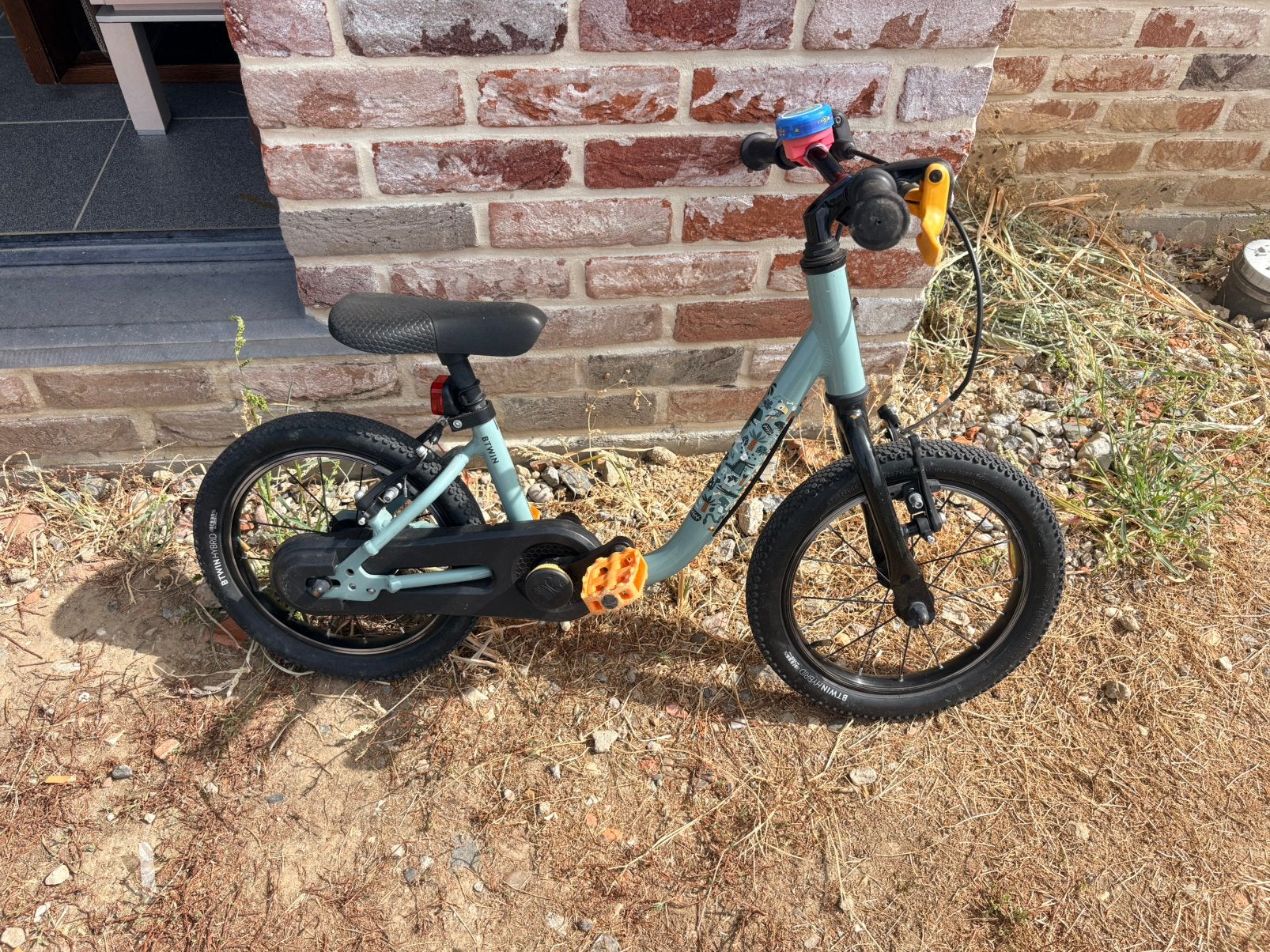 Kinderfiets B-Twin 12”, Fietsen en Brommers, Ophalen, Zo goed als nieuw